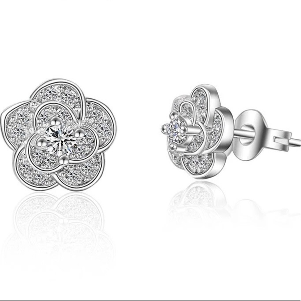 New Flower Sterling Silver 925 Stud Earrings set